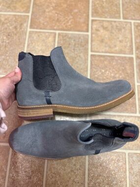 Ted Baker Secaint Suede Chelsea/ Chukka Paisley Print Boots Gray & Navy Size 12